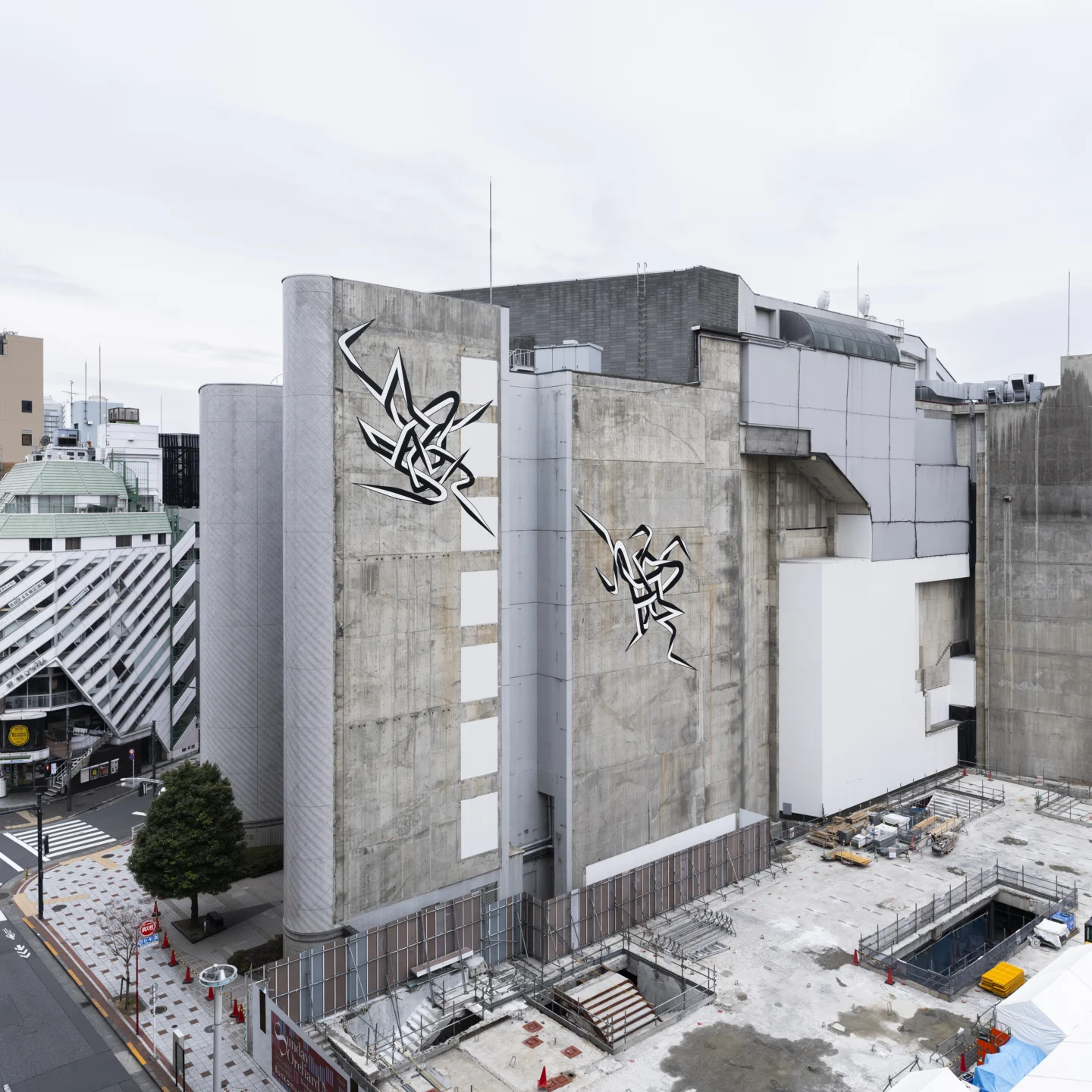 拡張する黒｜大山エンリコイサムINTERVIEW - 黒の研究所